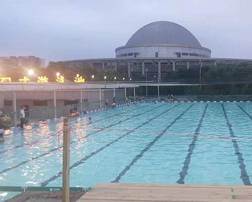 體育公園室外泳池暑期竣工添歡樂